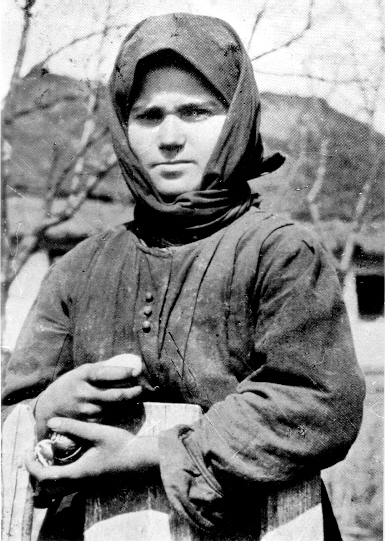 Poltergeist Girl. Eleonore Zugun in her native village of Talpa [? Peter MULACZ]